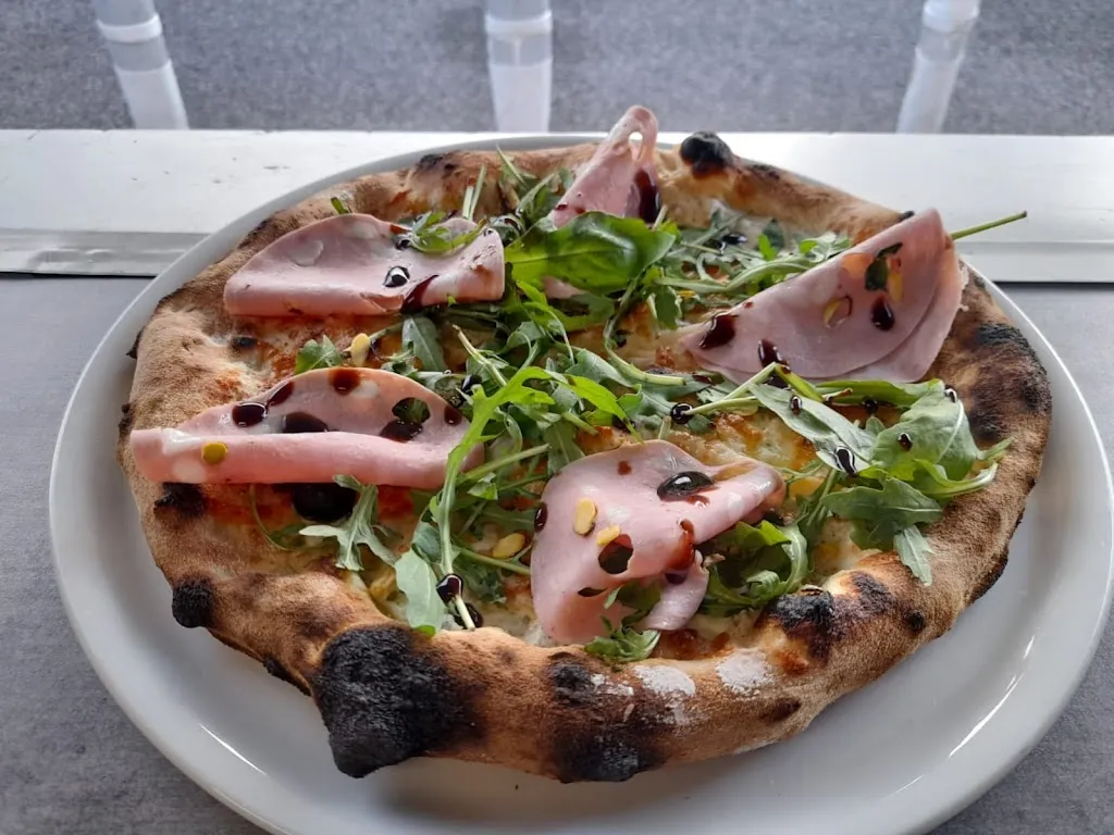 Menu_Pizza d'ailleurs_Châteaugay_image_4