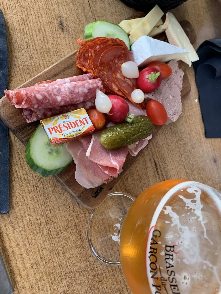 Julia Orth_Brasserie du Garcon Pointu_Niederlauterbach_review