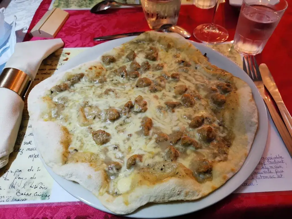 Lucas Métens_Les saisons de Sergio et Mairy_Hautes-Rivières_review