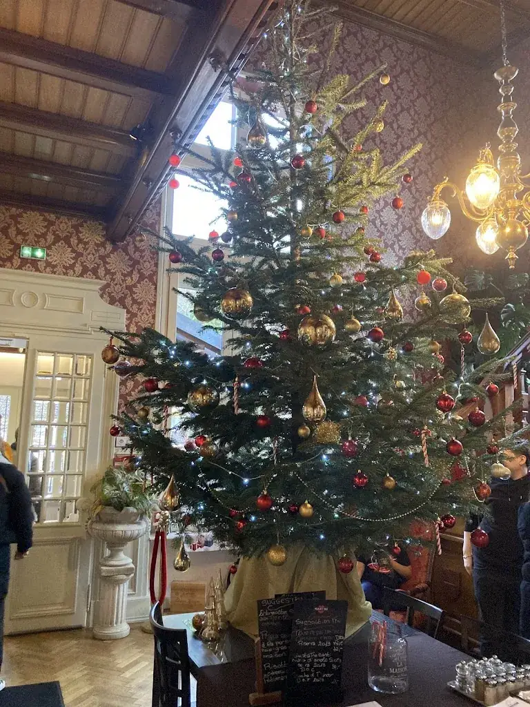 Catherine Stas_Restaurant Castel del Monte_Barembach_recensione