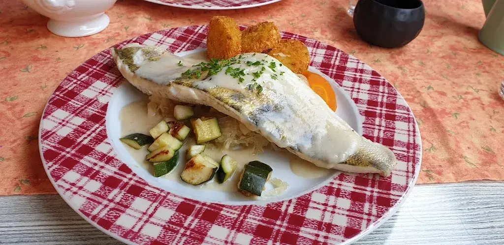 Au Bon Pêcheur_Colroy-la-Roche_slider_image_2