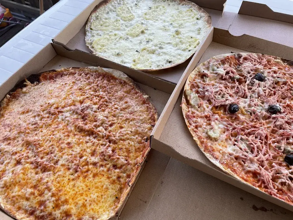 Joeri Boersen_CAFE de la Mairie -Nivon Laurent_Châteauneuf-de-Galaure_recensione