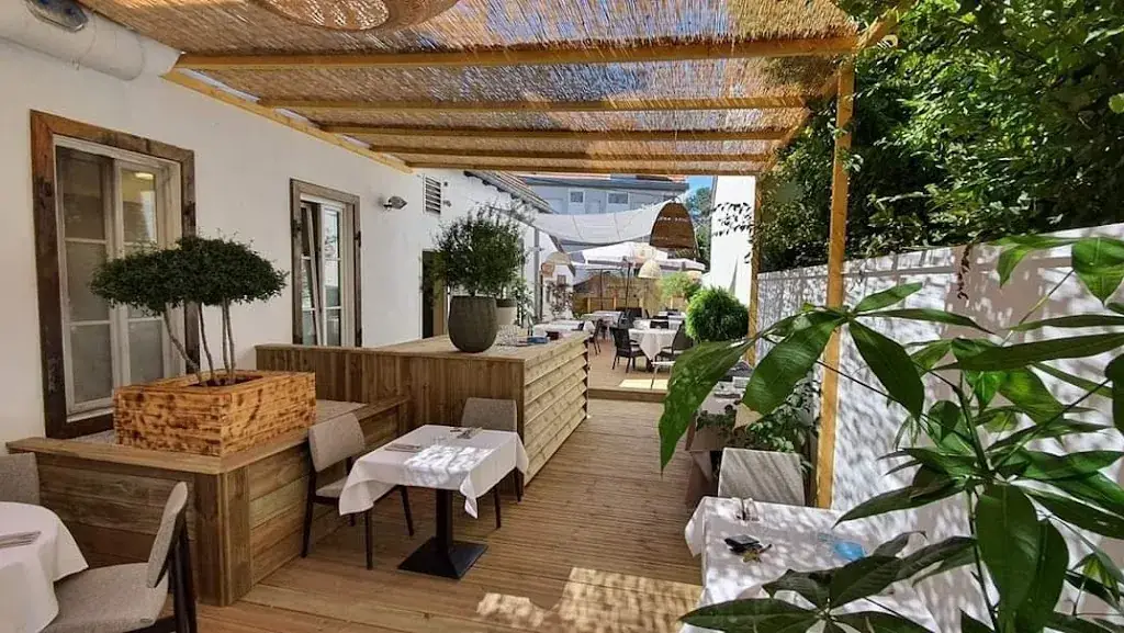 Restaurant Le Parmentel By Julie restaurant in Ban-Saint-Martin