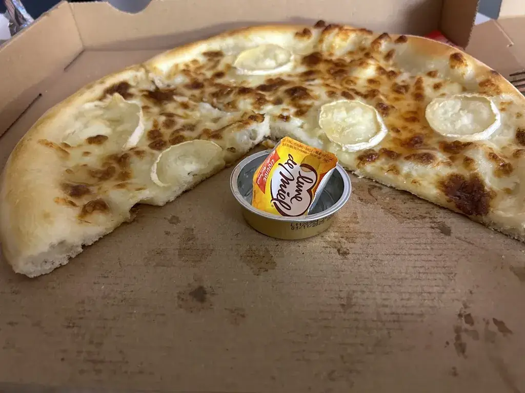 anne-justine engel_Casa Italia_Ban-Saint-Martin_review