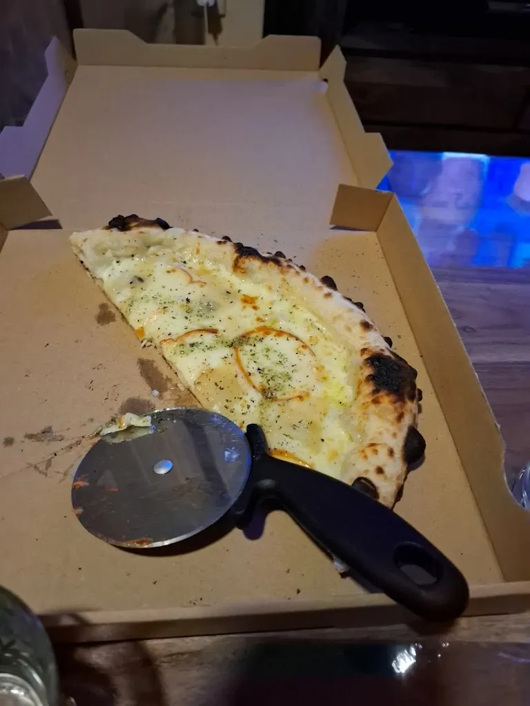 Menu_Pizzeria CUSANO_Ban-Saint-Martin_image_6