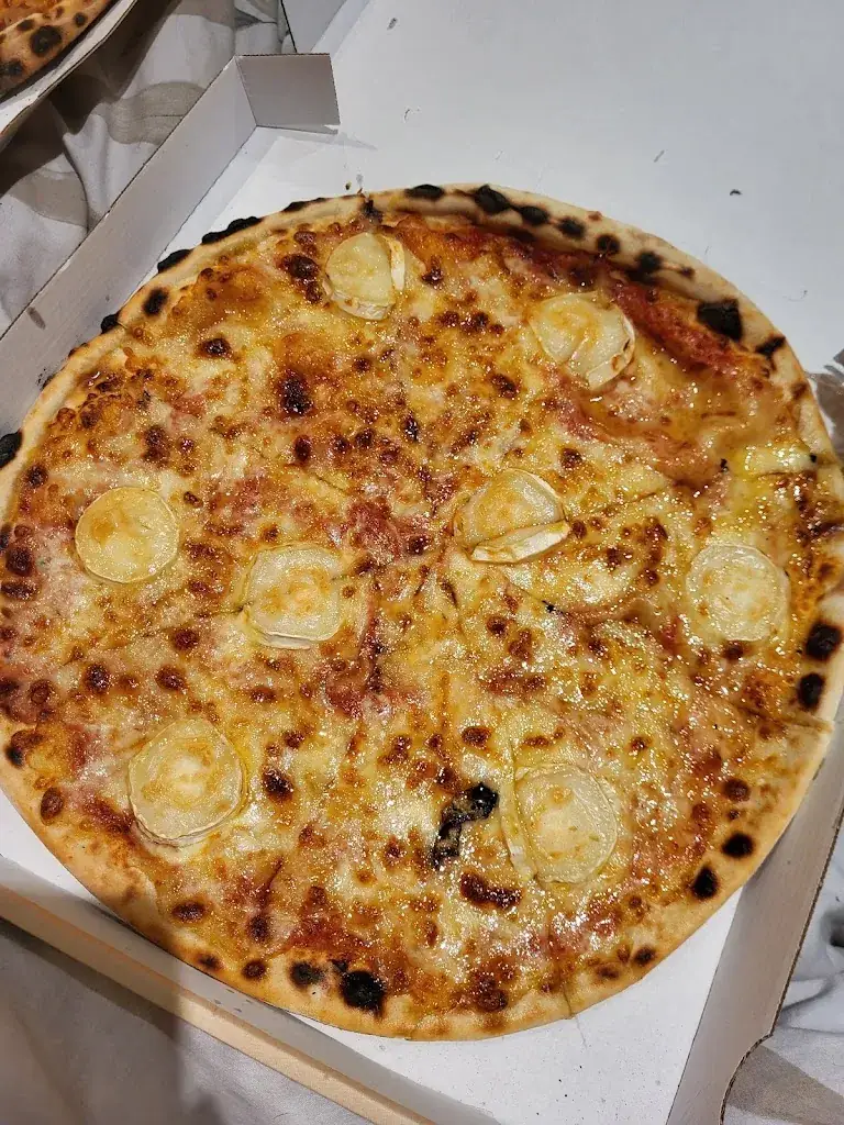 Luna restaurant in Longlaville