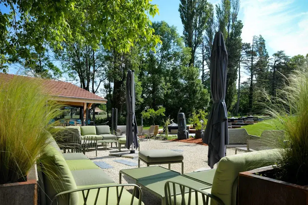 La Garçonnière - Restaurant et bien +_Châteauneuf-du-Rhône_slider_image_1