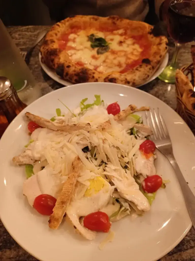 Denise Thompson_La Fattoria_Châtillon_review