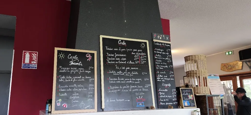 Restaurant chez Lisa plateau de retord_Valserhône_slider_image_3