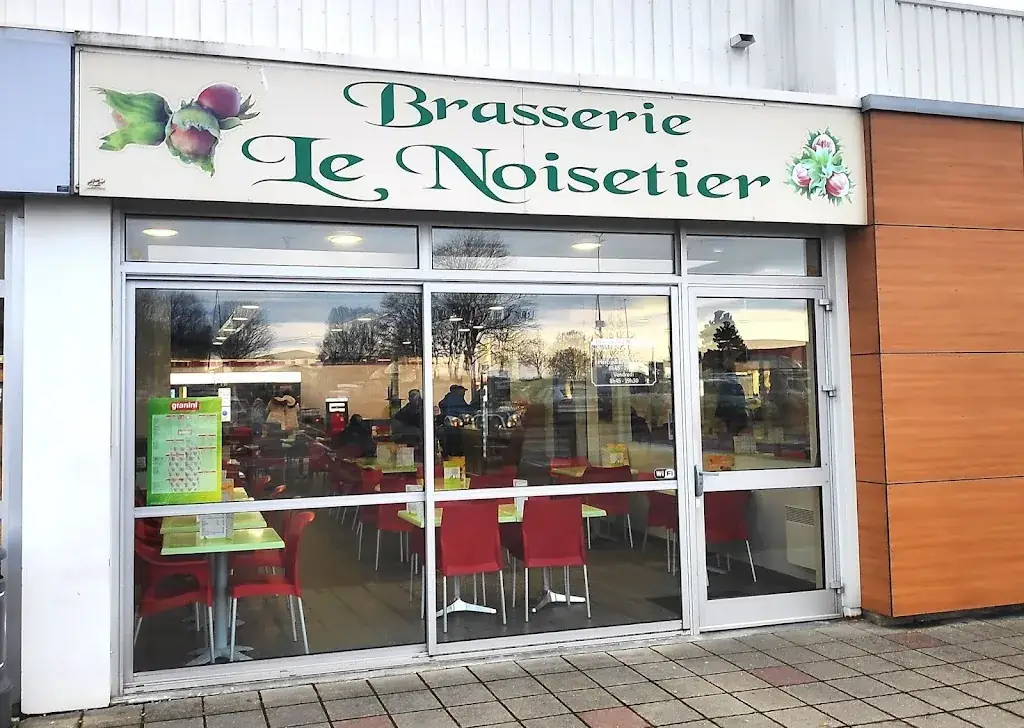David Davis_Brasserie Le Noisetier_Saints-Geosmes_review