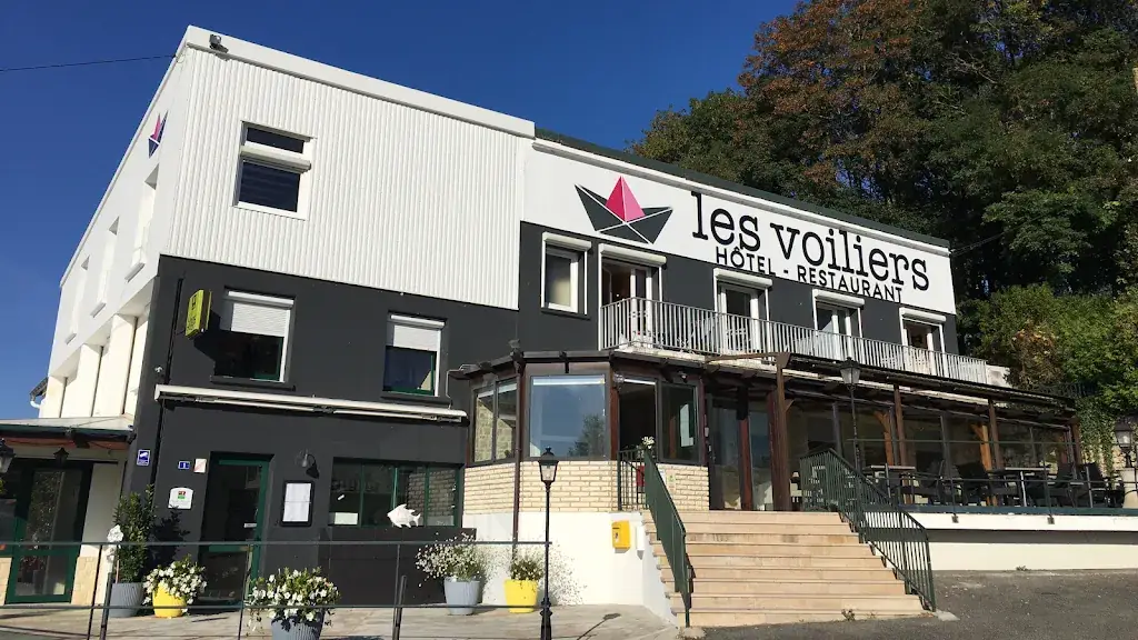 Logis Hôtel les Voiliers_Peigney_slider_image_1