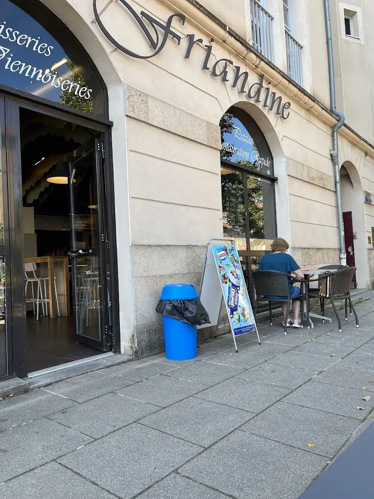 Christine Harmer_Boulangerie restaurant La Friandine_Langres_review