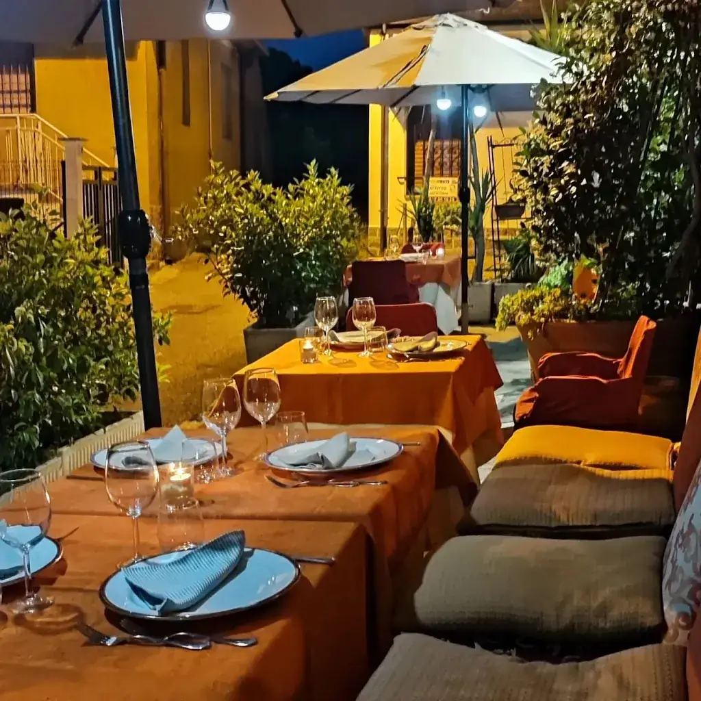 1396 Osteria Ponte Vecchio_Italy_slider_image_1