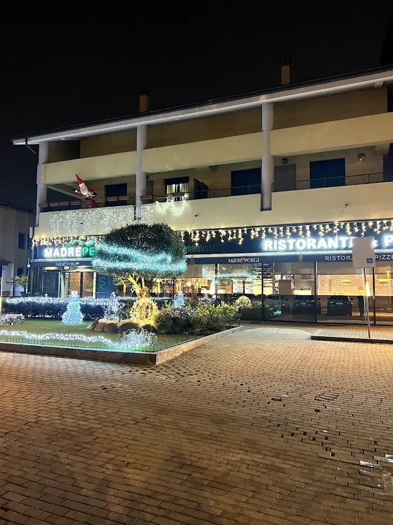 Aravind Ramachandran_Ristorante Madreperla_Italy_avis