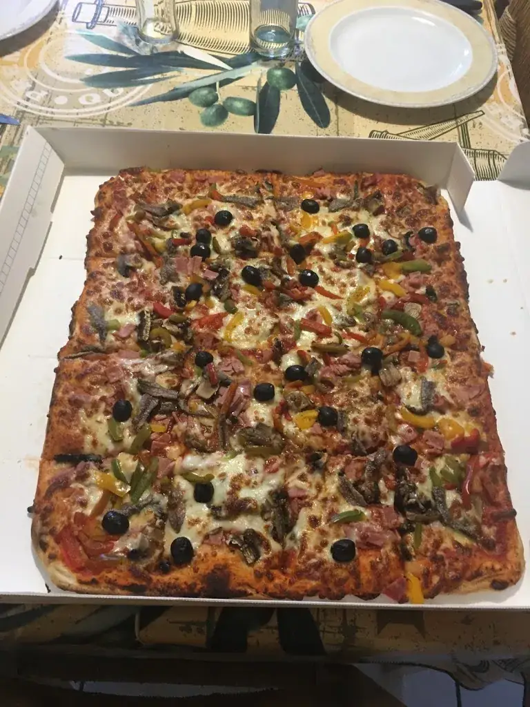 Fulgur Gris_Pizzeria Calabria_Manom_review