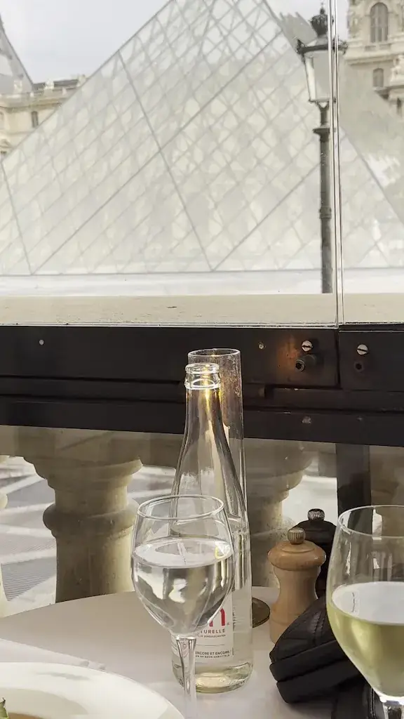 Kerry Bell_Le Café Marly_Paris_review