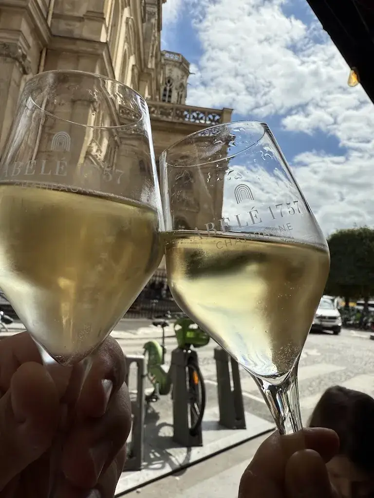 Мария Еременко_Le Louvre Ripaille_Paris_Bewertung