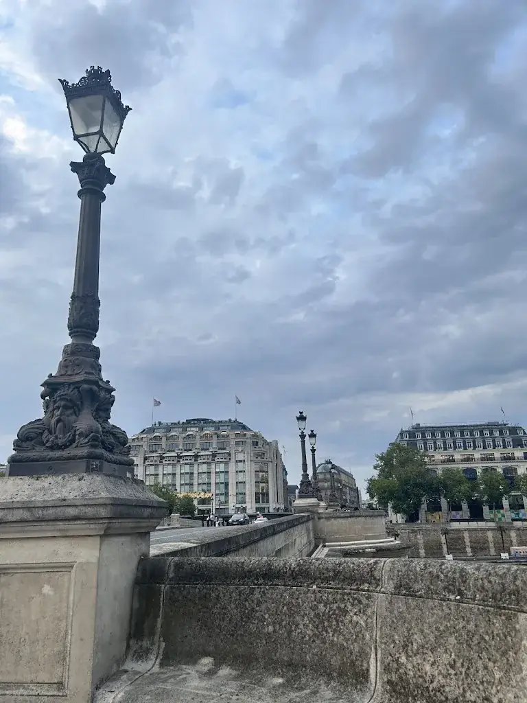 Louise Louise_Le Tout-Paris_Paris_review