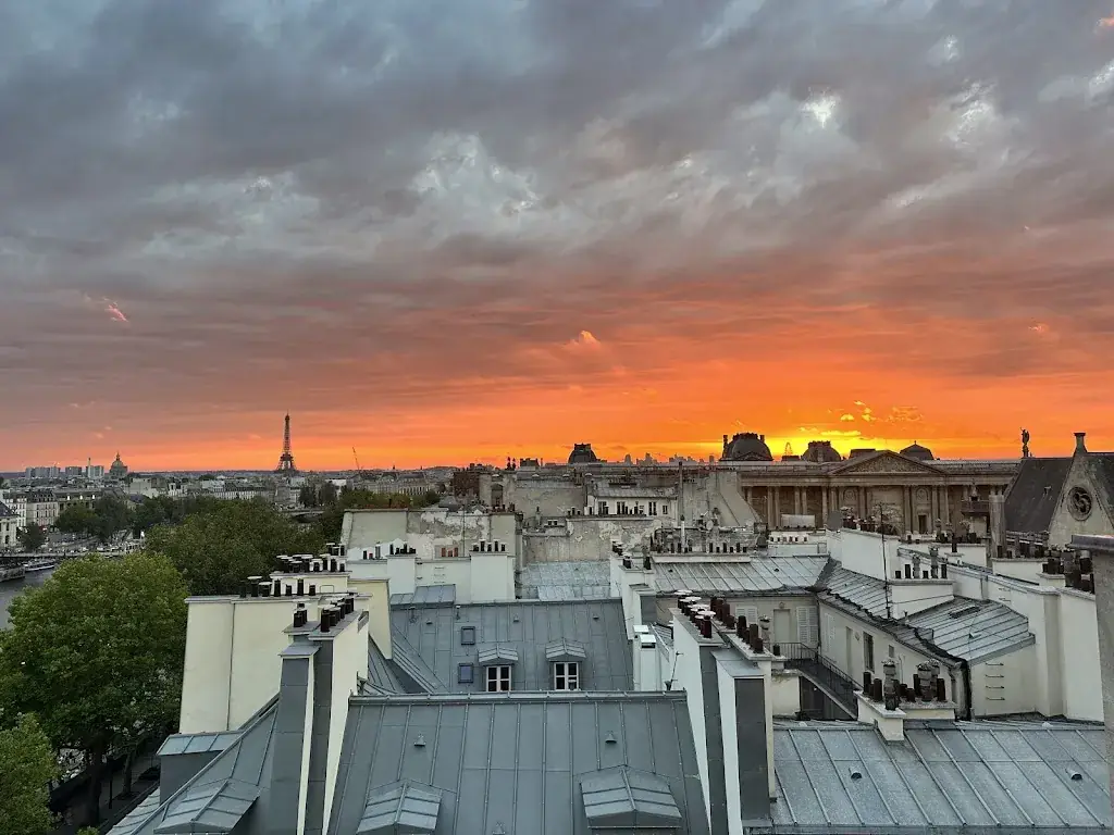 R P_Le Tout-Paris_Paris_review