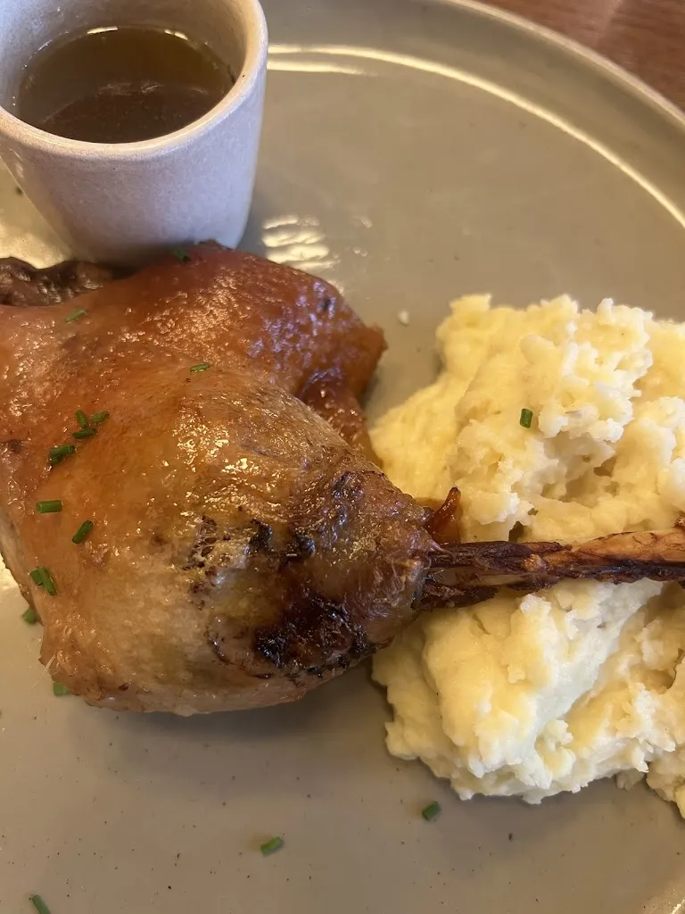 Fernanda Garza_Café de la Régence_Paris_Bewertung