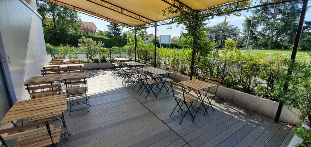 NYIAM Restaurant Hmong_Chassieu_slider_image_1