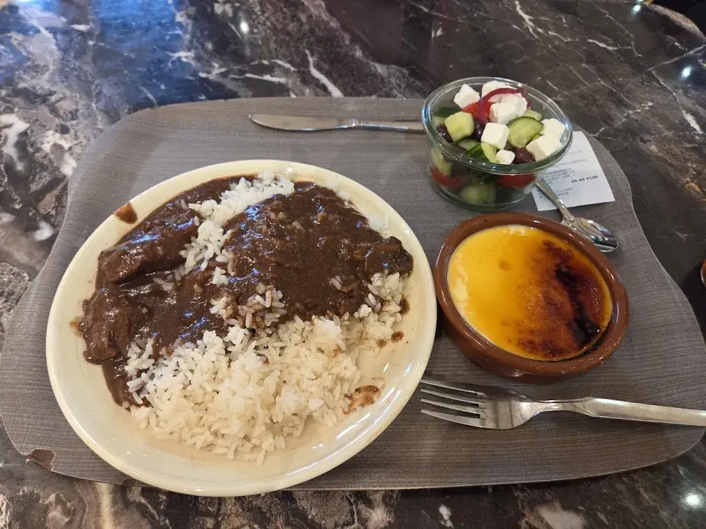 Ozma Lionheart_French Beer Brasserie_Paris_review