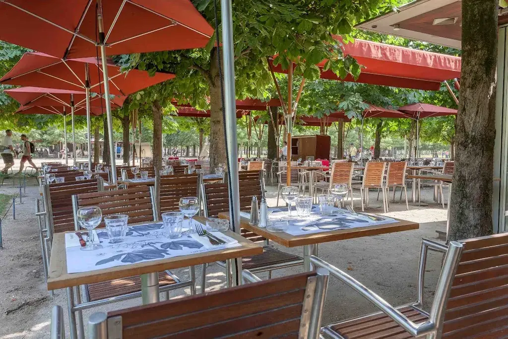 Café des Marronniers Restaurant in Paris