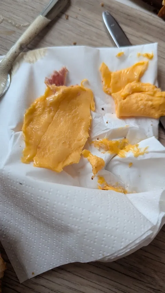 Alison Pidskalny_Café Mollien_Paris_recensione