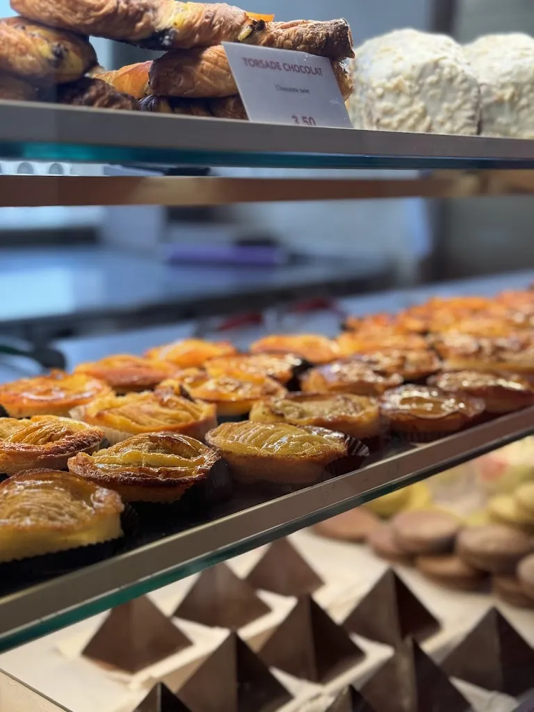 Pranay Devgan_Café Mollien_Paris_recensione