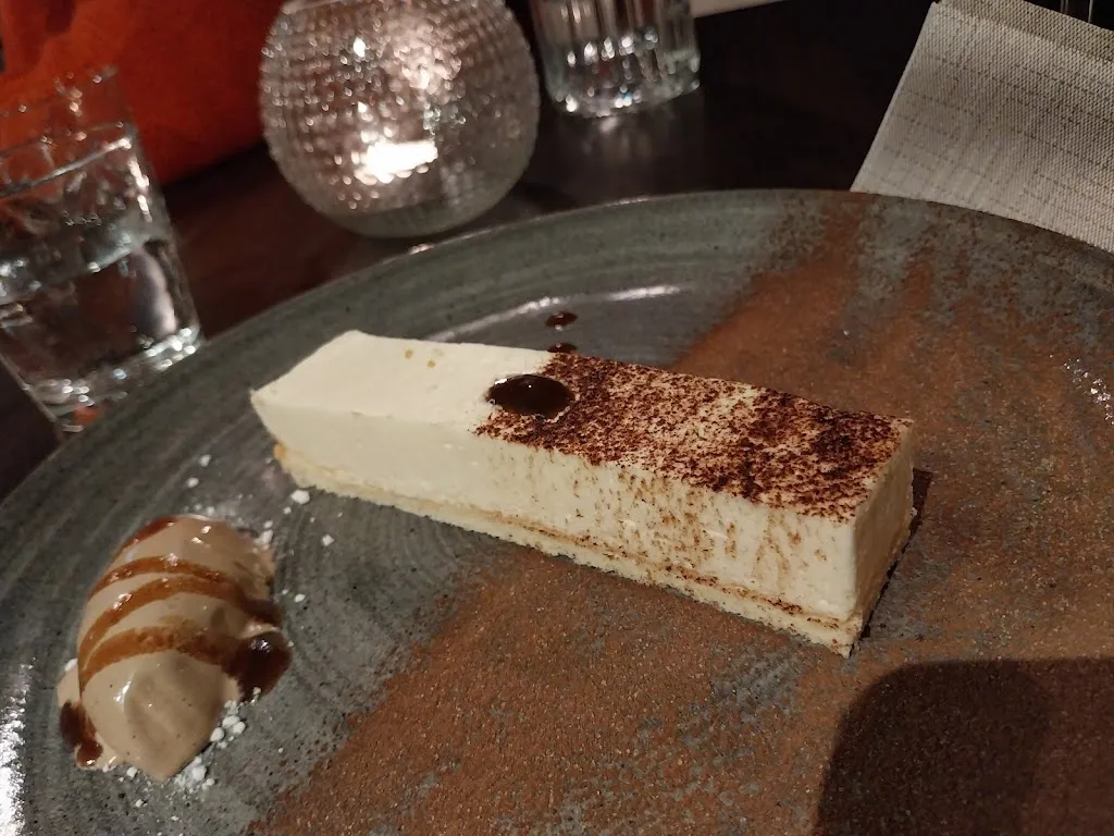 Abibatou Koné_restaurant Les Canailles_Ludres_review