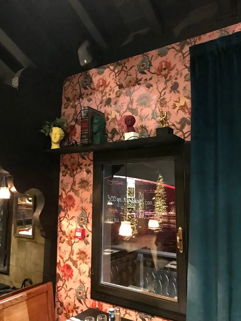 Marguerite_Ludres_slider_image_1