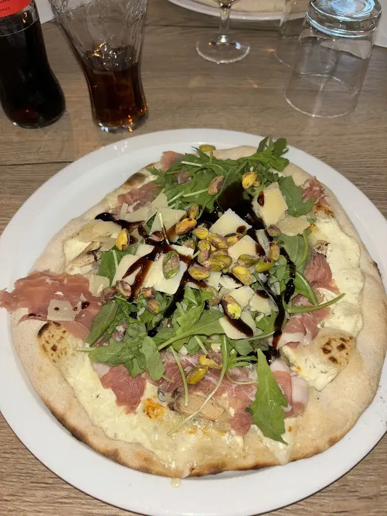 Séréna Leblanc_L'ISAROSA_Mailly-le-Camp_review