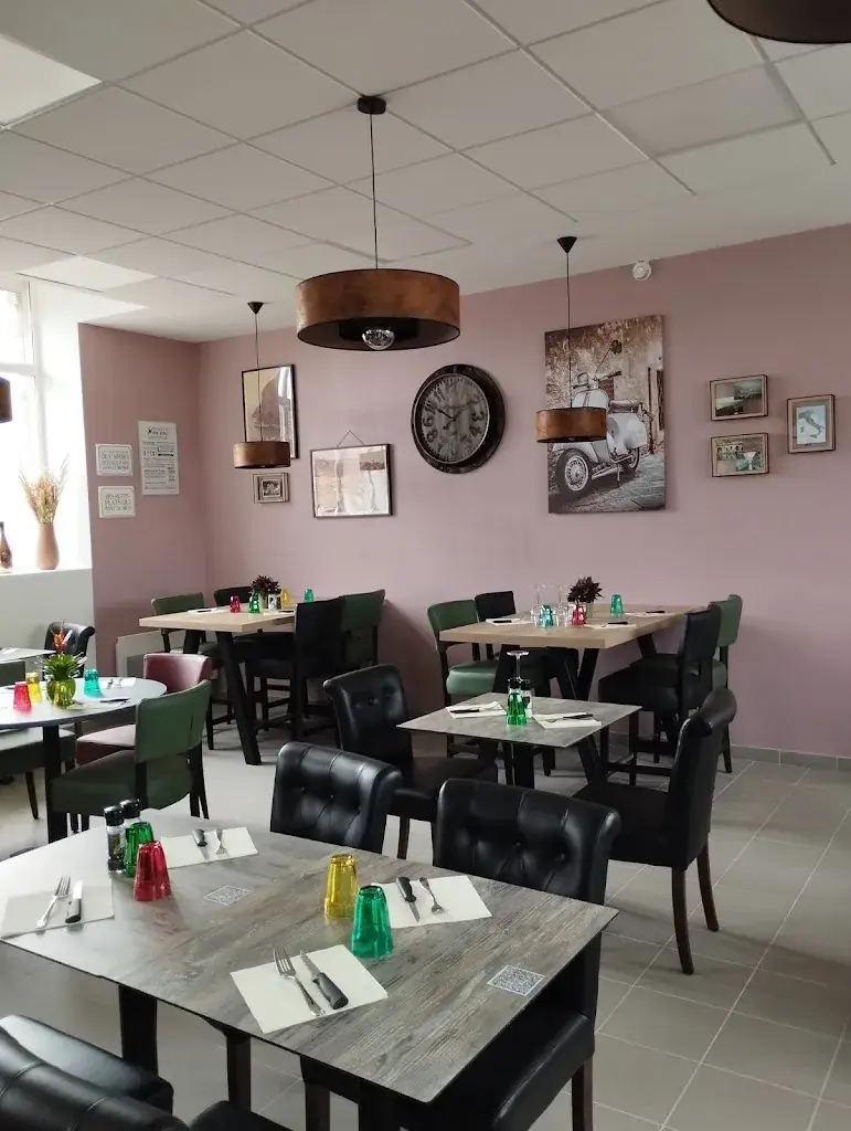 L'ISAROSA restaurant in Mailly-le-Camp
