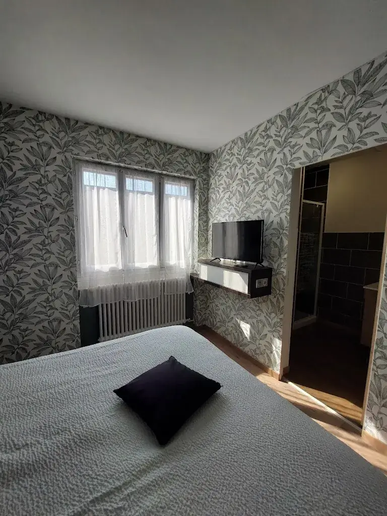 Hotel-Restaurant Saint-Eloi_Mailly-le-Camp_slider_image_2