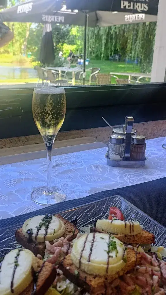 Menu_Le Vieux Moulin_Verneuil_image_9