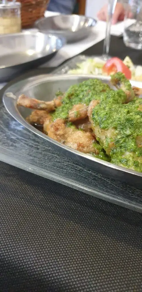 Stephan de Oude_Le Vieux Moulin_Verneuil_review