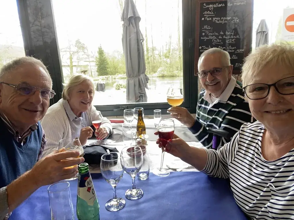 Julie Flicker_Le Vieux Moulin_Verneuil_review