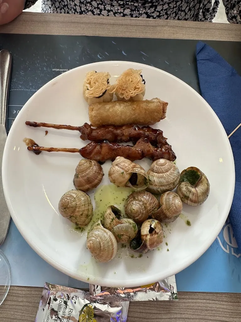 Ewout Schalkwijk_Mosella Buffet_Hauconcourt_review