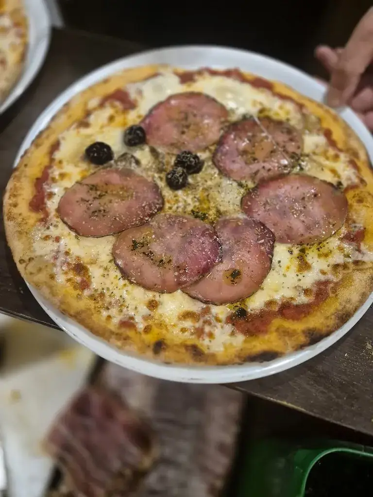 La Botte Et Le Béret_Chassieu_slider_image_2