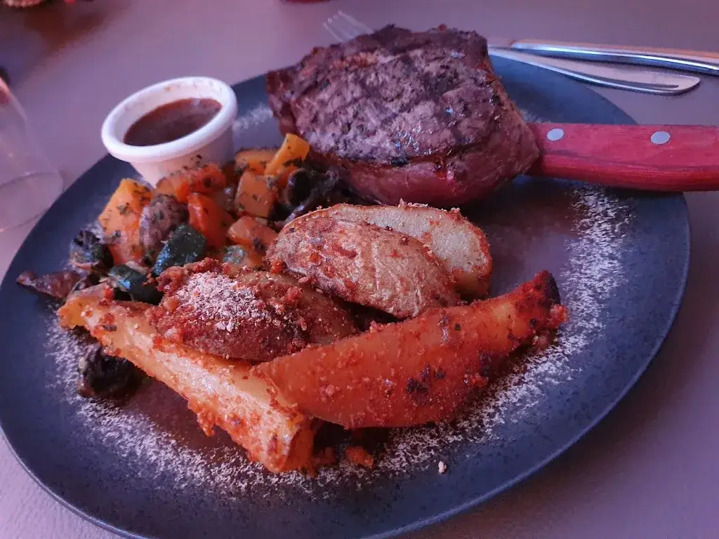 SANDRA SANDRA_A la Table 66_Jury_review