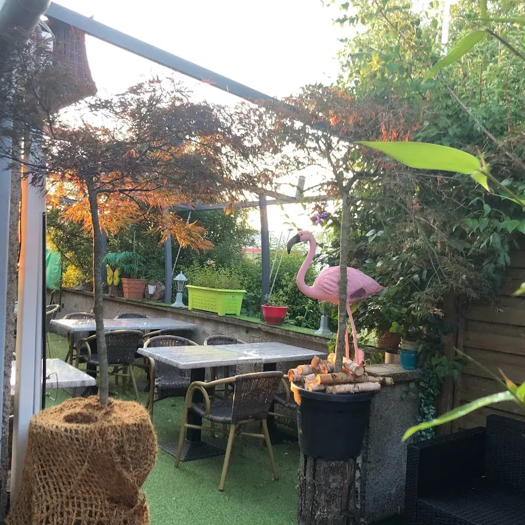 A la Table 66 restaurant in Jury