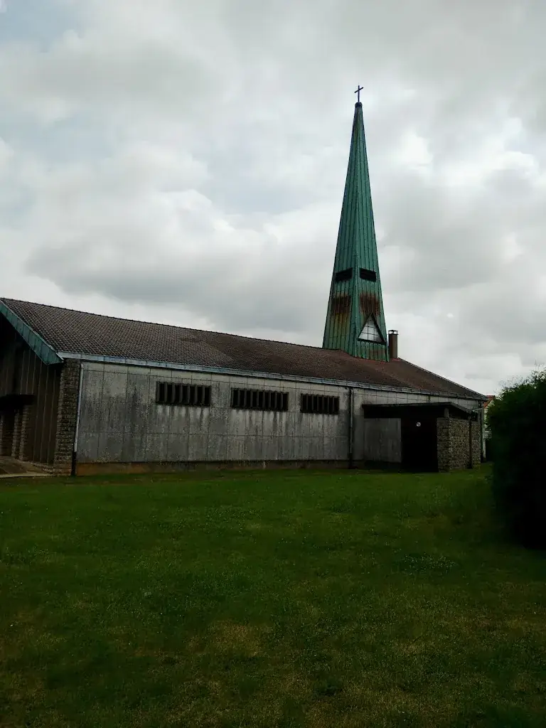 Le Gun's_Mercy-le-Bas_slider_image_2