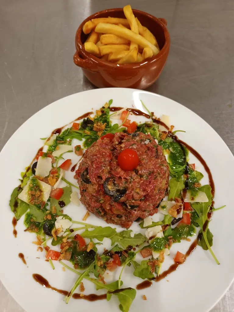 Buffet de la Gare_Champdieu_slider_image_2