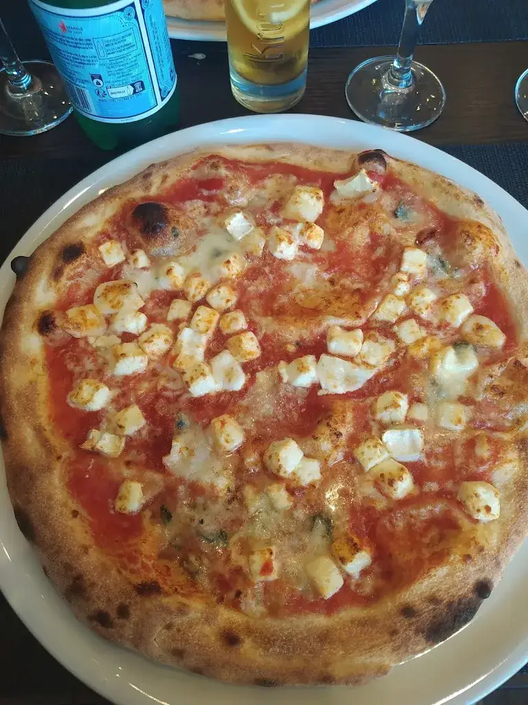 Menu_Pizzeria LA VITA E BELLA_Marckolsheim_image_6