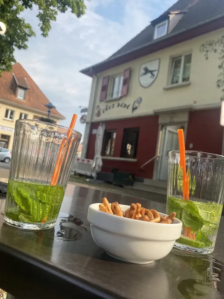 Mathilde Oculy_Bar Chez Dédé_Marckolsheim_review