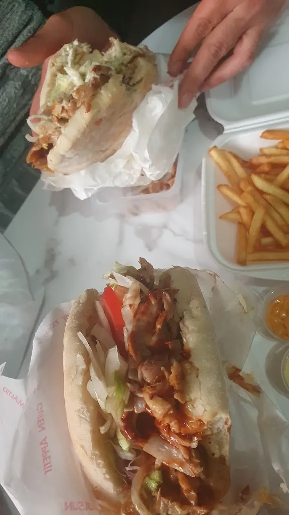 asimon kurtesi_Resto Balkan KEBAB TACOS GRILL_Messein_review