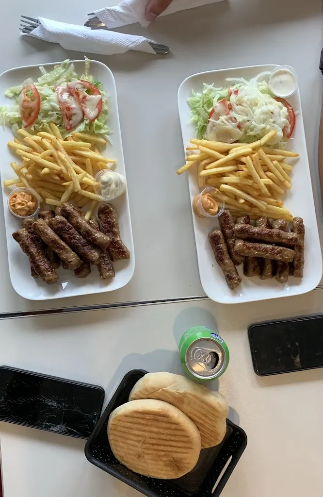 Resto Balkan KEBAB TACOS GRILL_Messein_slider_image_2