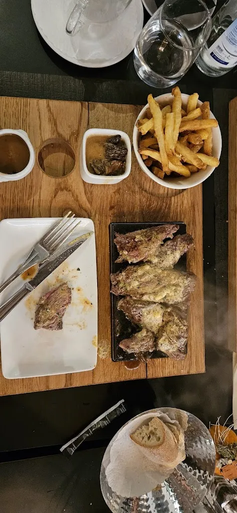 P. Khamchaiya_Restaurant La Rive Mex_Mex_review