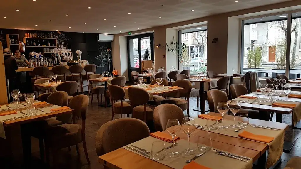 Restaurant Le Contre & Sens_Montbrison_slider_image_1