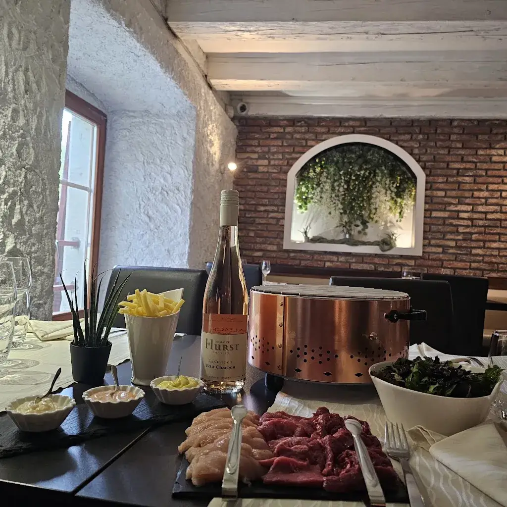 Restaurant Au Petit Charbon Restaurant in Masevaux-Niederbruck